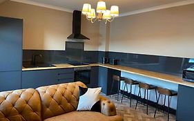 Ak Lochview Apartment